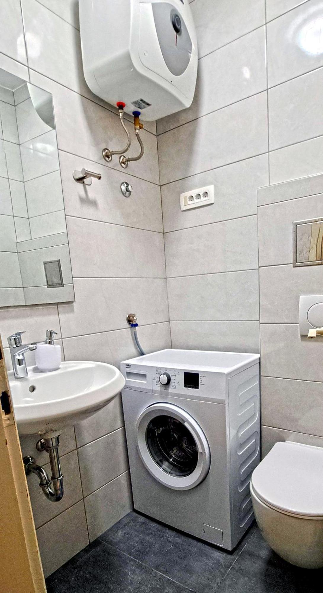 Blue Sky Apartment Pula Luaran gambar
