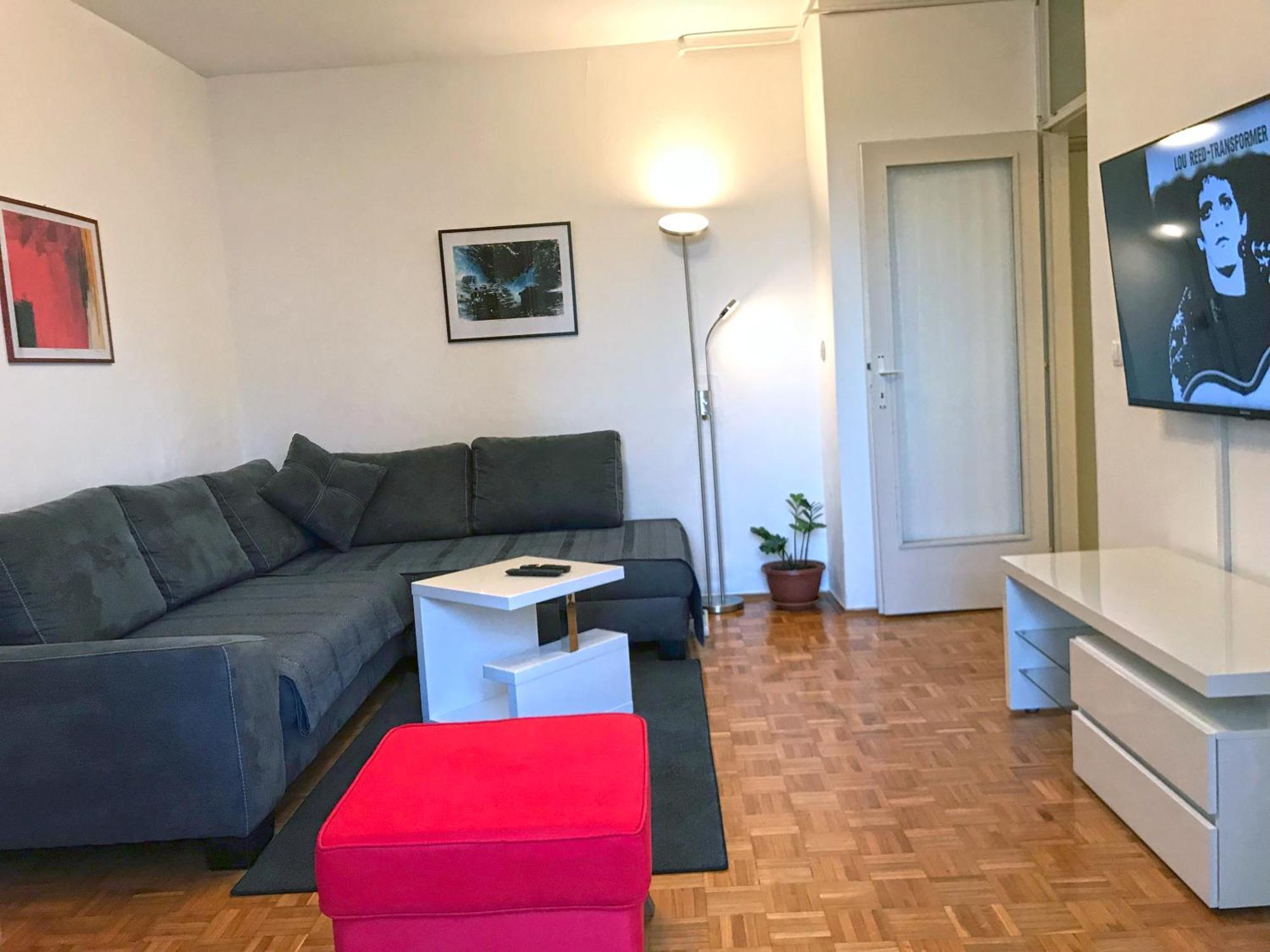 Blue Sky Apartment Pula Luaran gambar